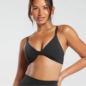 Gymshark Elevate Twist Front Bralette - Black